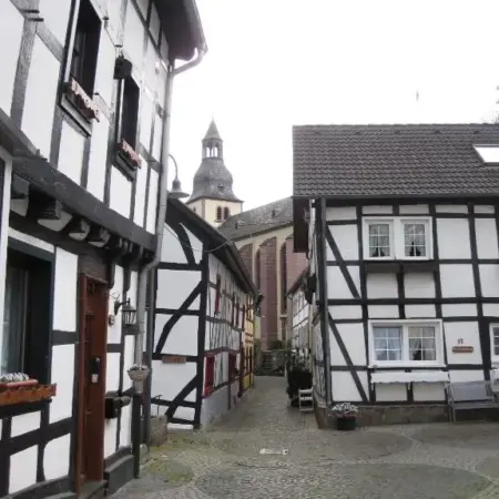Ferienwohnungen – An der Kunstakademie