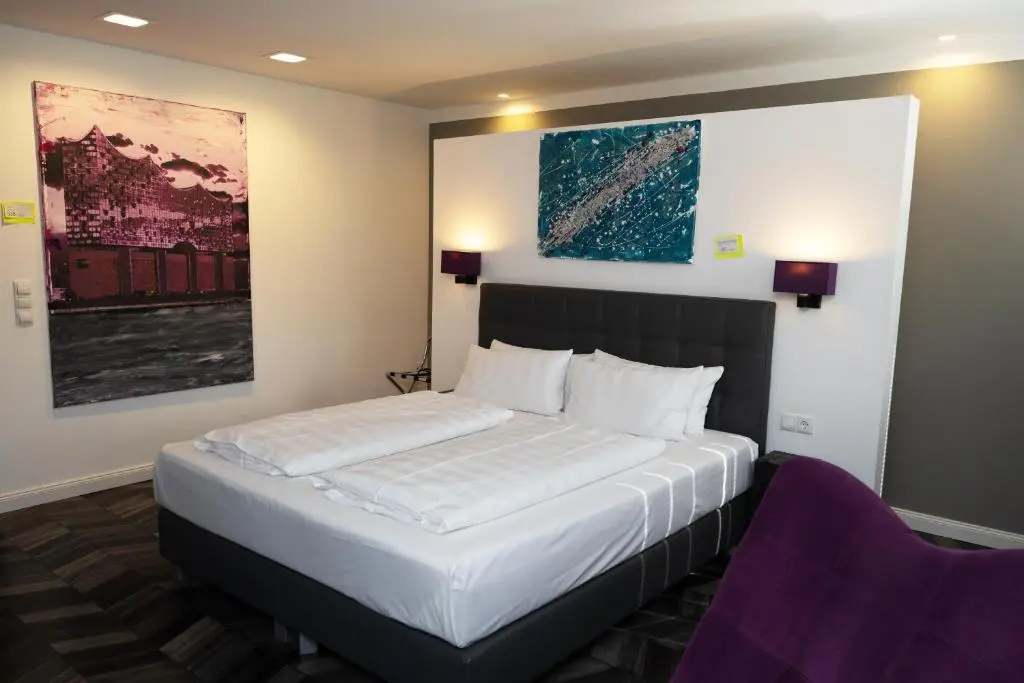 Hotel52 Bergheim