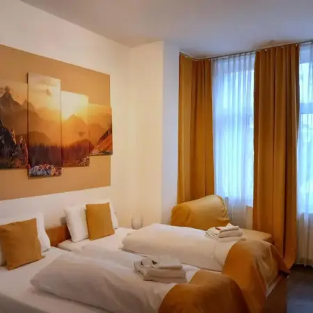 Hotel Karolinger – Self Check-In