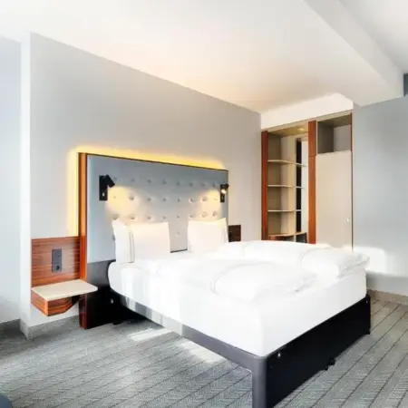 Premier Inn Köln City Mediapark