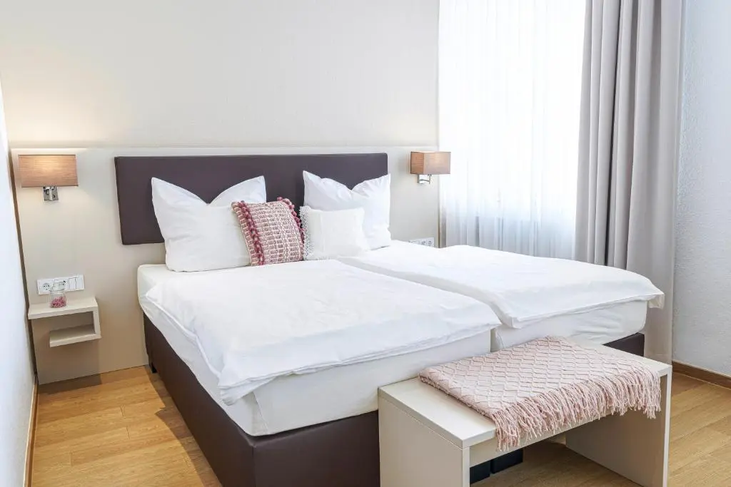 Tante ALMA’s Kölner Hotel