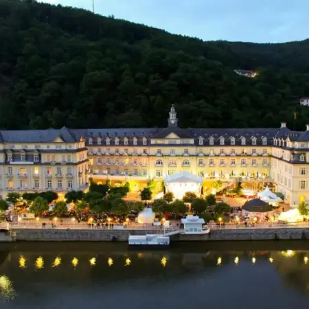 Häcker’s Hotel