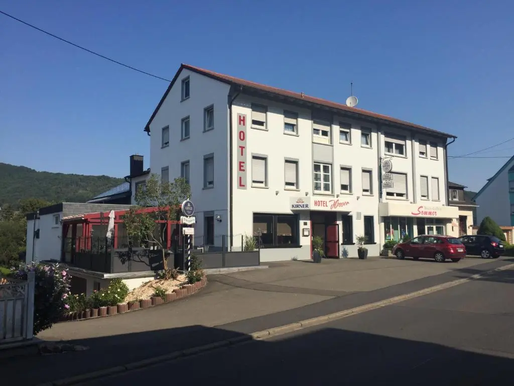 Hosser’s Hotel Restaurant