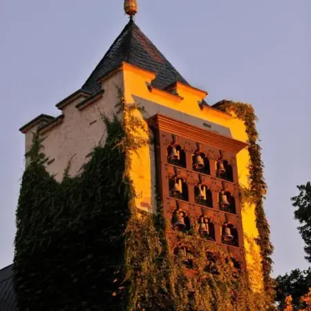 Breuer’s Rüdesheimer Schloss