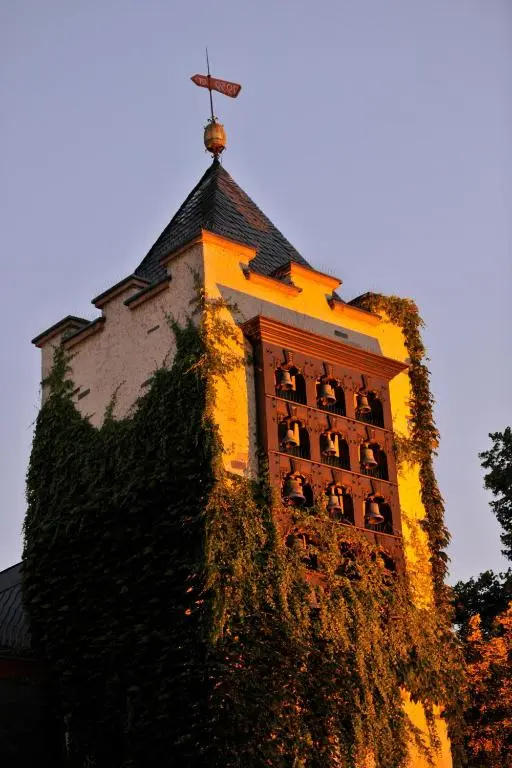 Breuer’s Rüdesheimer Schloss