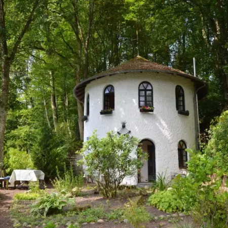 Strotzbüsch Forest Hideaway