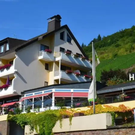 Flair Hotel am Rosenhügel – Garni