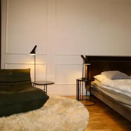 Zentrales hochwertiges Gründerzeit-Apartment Thomasius