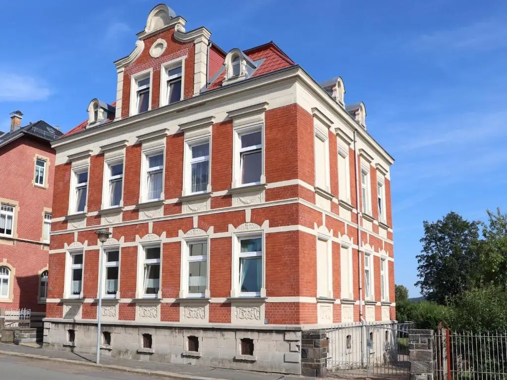 Exklusives Gruppenhaus mit home cinema
