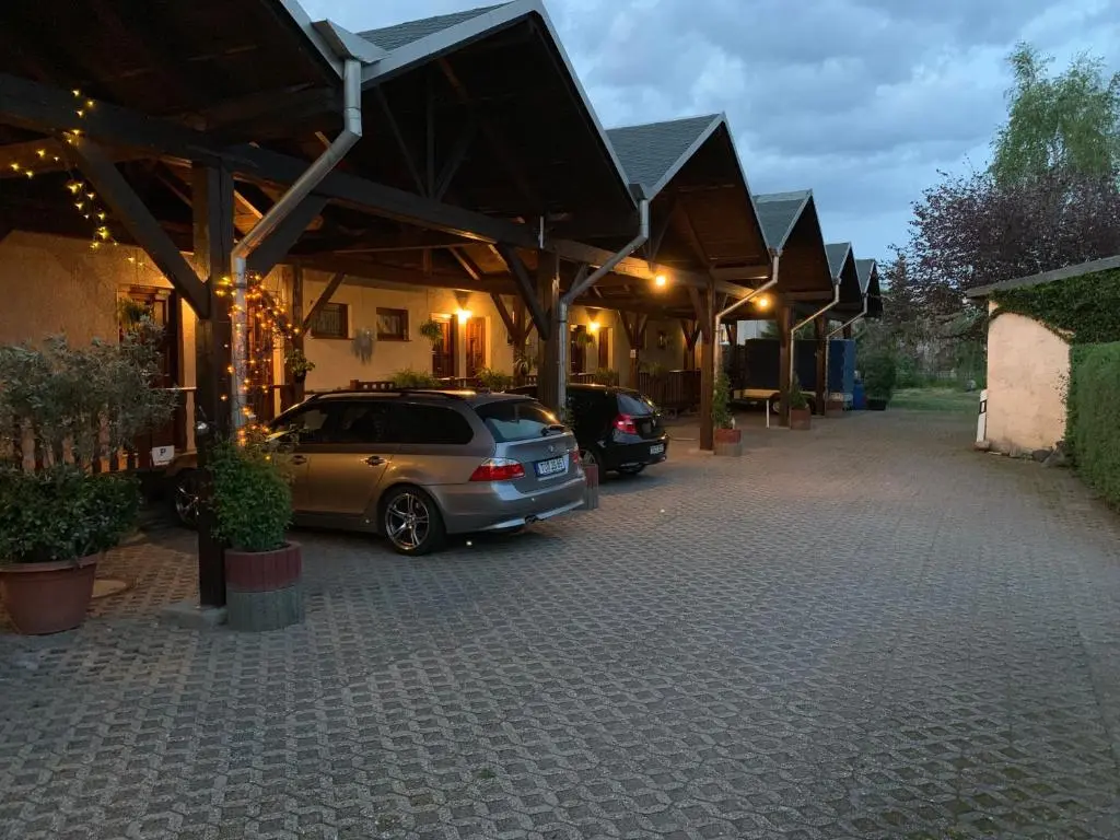 Schröder’s Motel