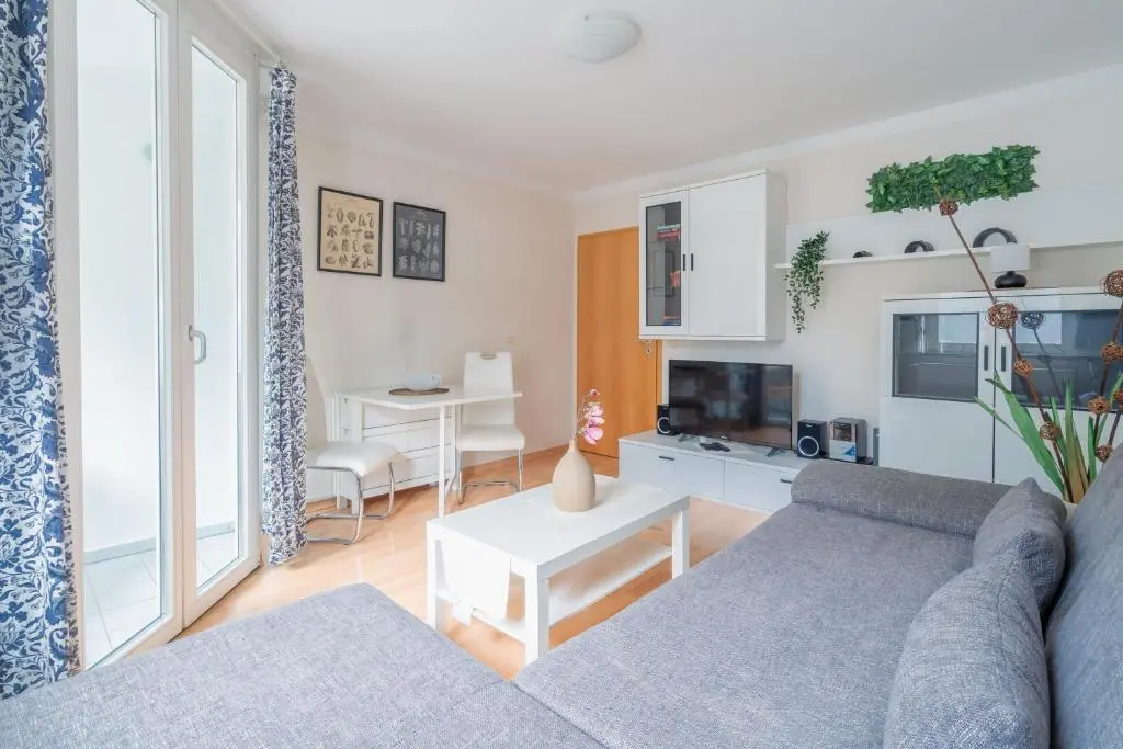 City Park Apartments – #11-12 – Apartments mit Ambiente am Park