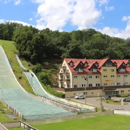 REGIOHOTEL Schanzenhaus Wernigerode – #Wellnessbereich #NaturAuszeitHarz
#RuhigAmWald #FreeParking