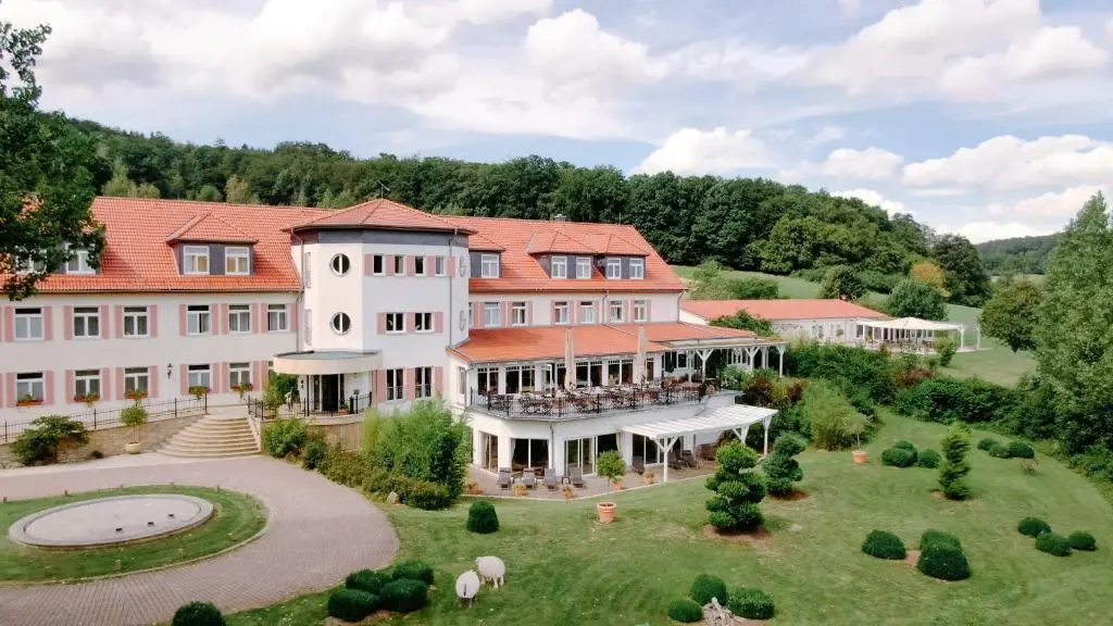 REGIOHOTEL Berghotel Ilsenburg – #Panoramablick #Wellness #Wallbox
#GroßesAbendbuffet