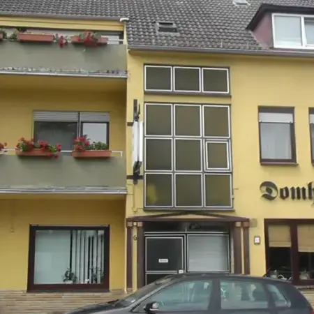 Domhotel Bed & Breakfast