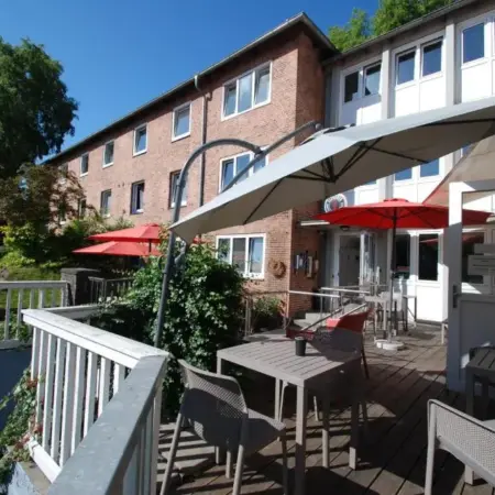 Flensbed Hotel & Hostel