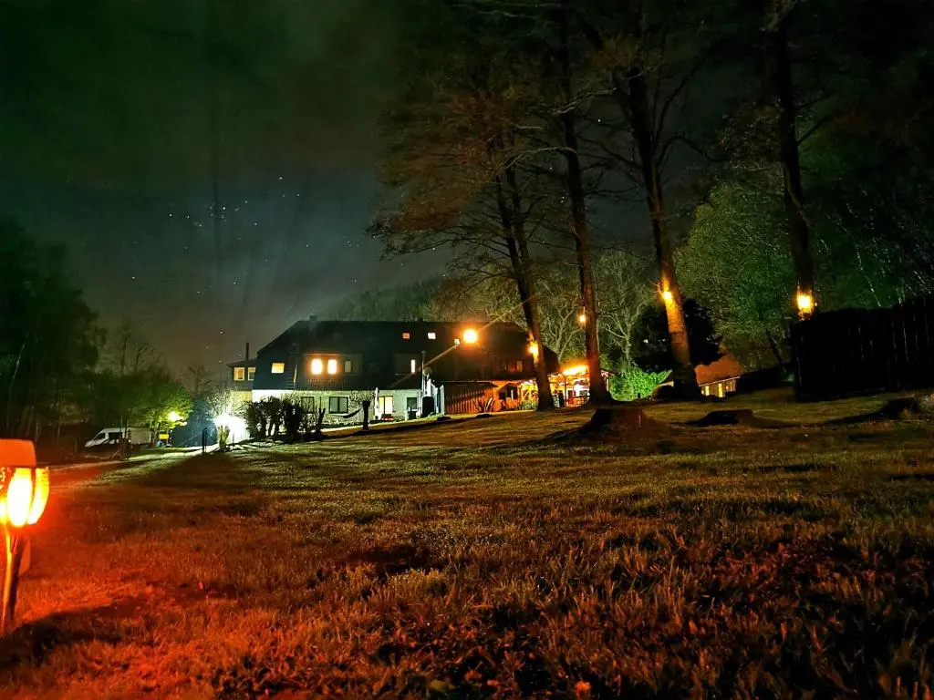 Selker Noor Apartments – 1,4 ha Naturpark, privater Terrasse, Bachlauf an der
Selker Wassermühle