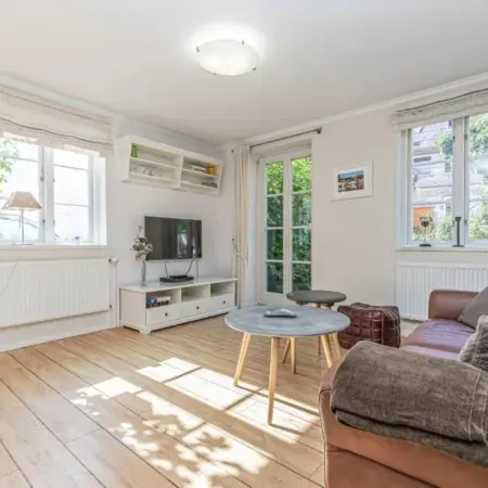 fewo1846 – Gerty Molzen – barrierearme 2-Zimmer-Wohnung mit Terrasse im
Stadtzentrum