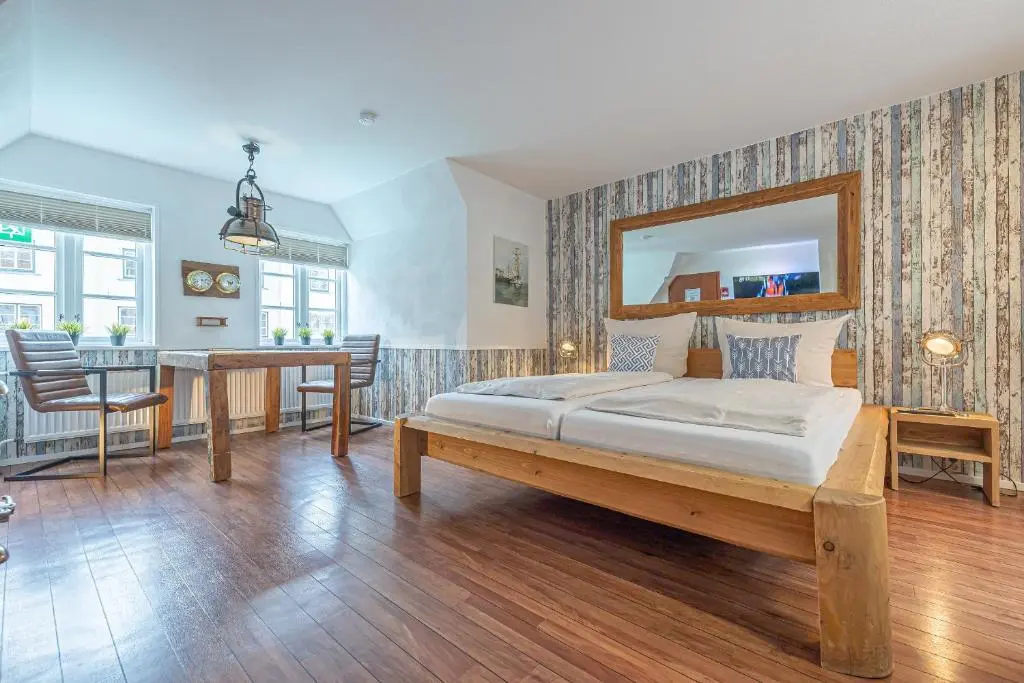 fewo1846 – Kajuete am Nordermarkt – maritim eingerichtetes Studio-Apartment im
Stadtzentrum