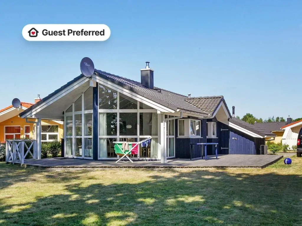 6 person holiday home in GROEMITZ