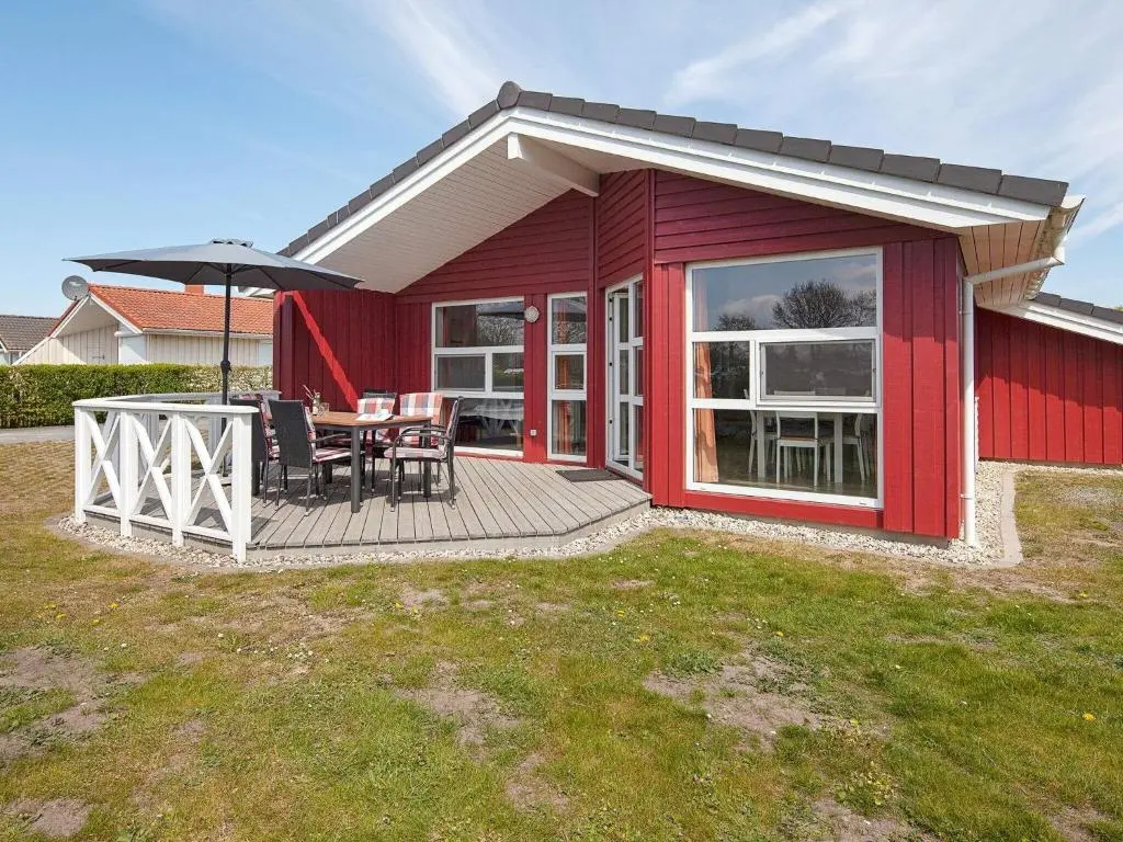 6 person holiday home in GROEMITZ