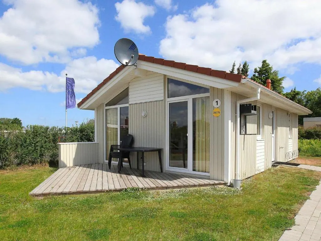 3 person holiday home in GROEMITZ