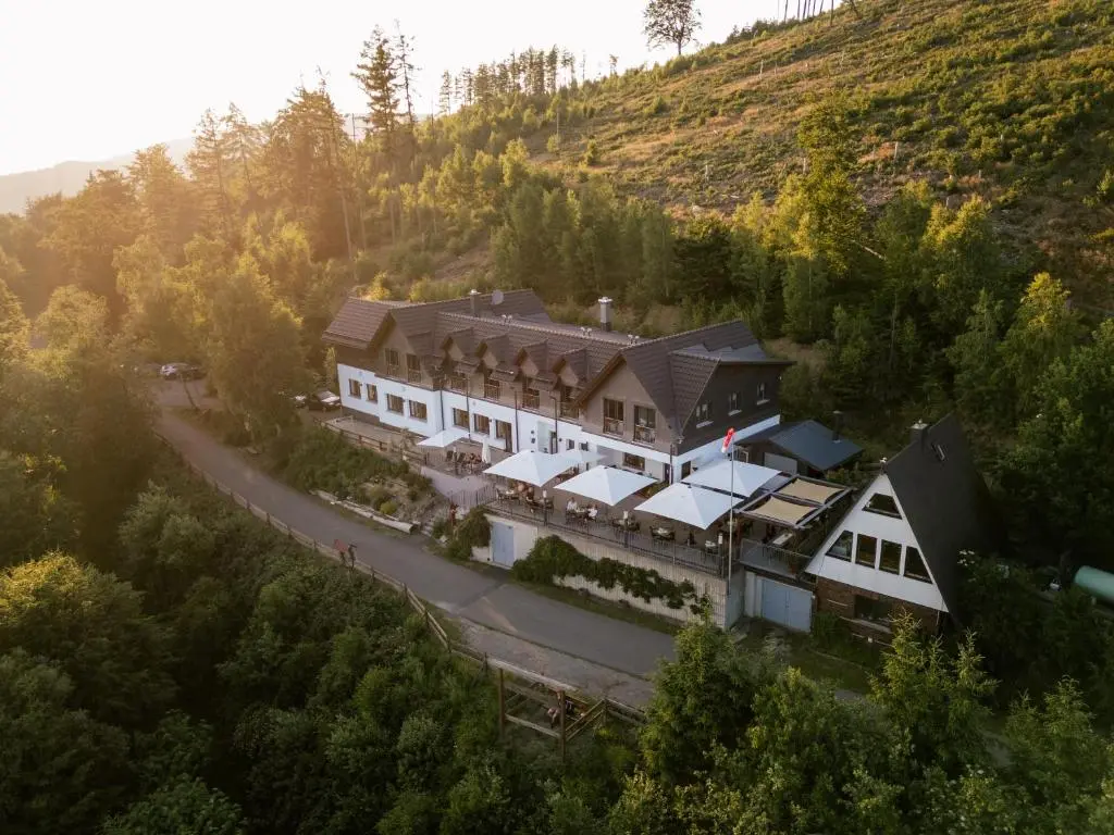 Die Triniushütte „Thüringens schönste Aussicht“